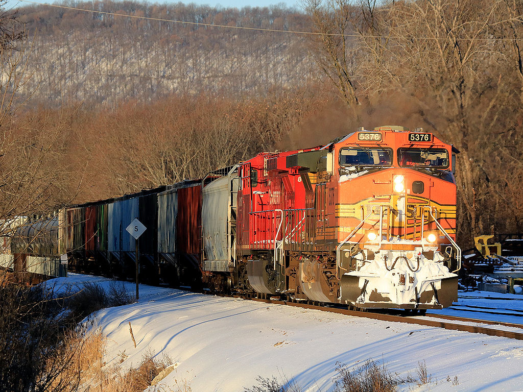 BNSF 5376